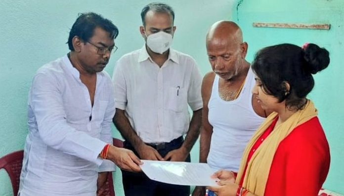 Dumka murder case: family returns job appointment letter