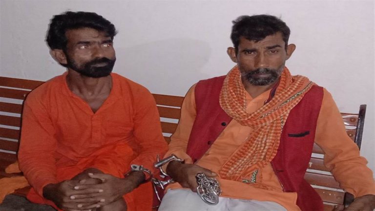 Chhattisgarh: Two Muslim men posing as Hindu Sadhus arrested over suspicions of child theft, identity revealed after they failed to recite Gayatri Mantra