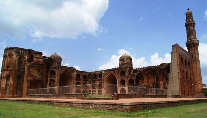Did you know: The Mahmood Gewan Madarsa in Karnataka’s Bidar was a Hindu temple – The history that got buried in documents