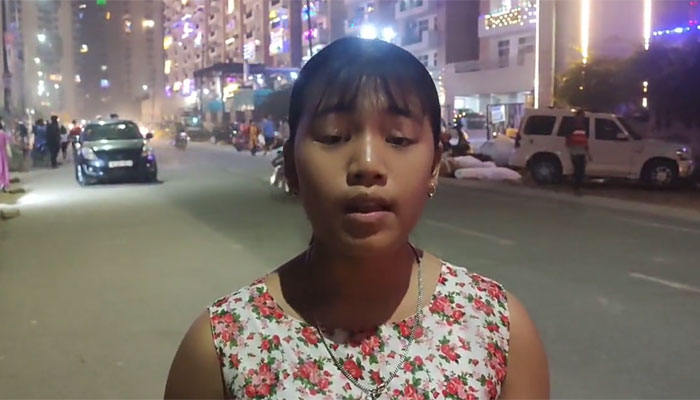 Noida thieves snatch the phone of ‘child activist’ Licipriya Kangujam while she was telling people not to burst crackers on Diwali