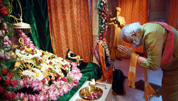 As PM Modi celebrates Diwali in Ayodhya Deepotsav 2022, know his special bond with Ayodhya and Shri Ram