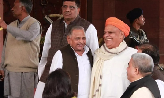 Ballia BJP MP Virendra Singh announces auditorium in memory of late Samajwadi Party patriarch Mulayam Singh Yadav