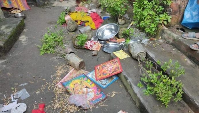 Bangladesh: Hindu home, idol vandalised over 'land dispute' in Targail