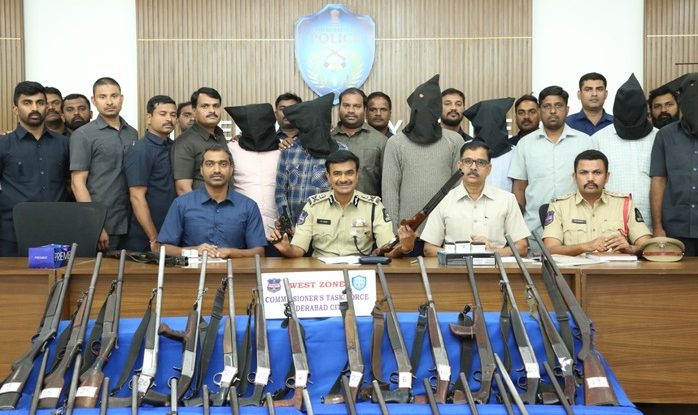 Telangana: Hyderabad Police busts fake arms licence racket, mastermind Altaf Hussain and 6 others arrested