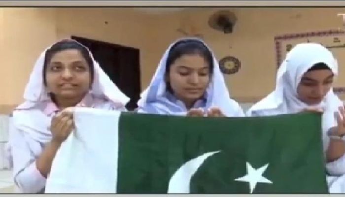 ‘Let Josh Butler and Alex Hales fail’: Pakistani Girls pray for their team’s victory at T20 World Cup final, video goes viral