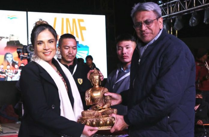 Richa Chadha Indian Army