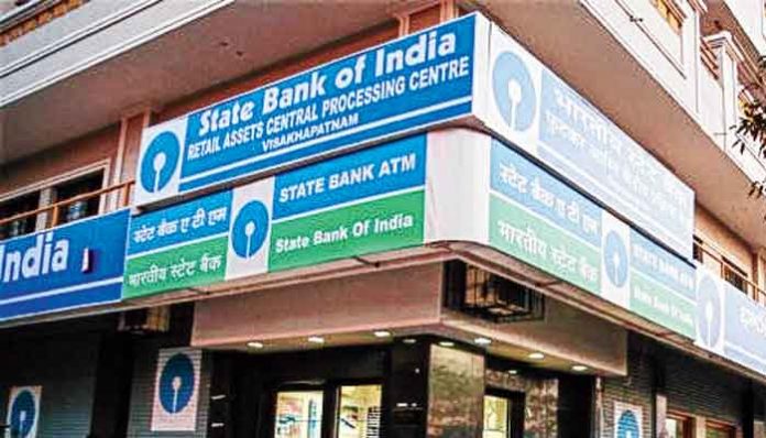 State Bank of India records highest ever quarterly profit at 74%
