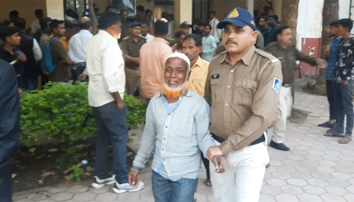 Madhya Pradesh: Session Court sends Kaleem, Hafiz, Umar, Razak, and 36 others to 7 years in prison in an 8-year-old riots case in Khandwa