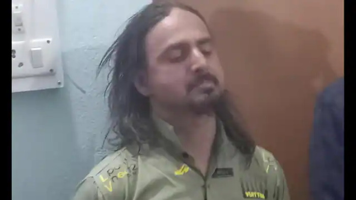 Bihar: Mohammed Kalamuddin arrested at Darbhanga airport with live cartridges, several fake ID cards also recovered