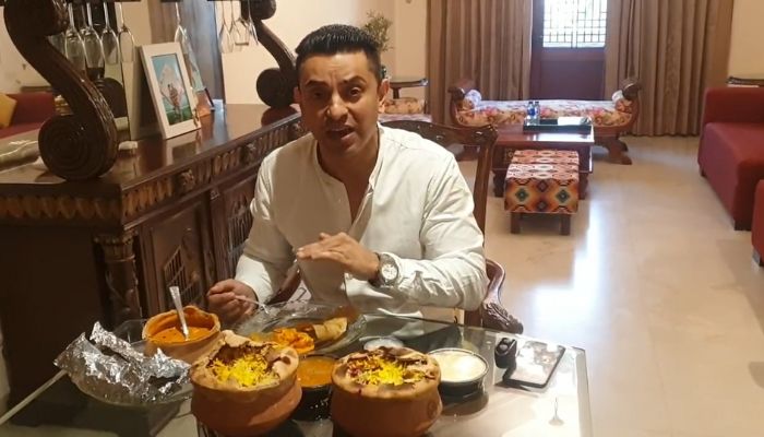 Congress supporter Tehseen Poonawalla gets attacked online for eating jhatka biryani sent by BJP’s Tajinder Pal Singh Bagga