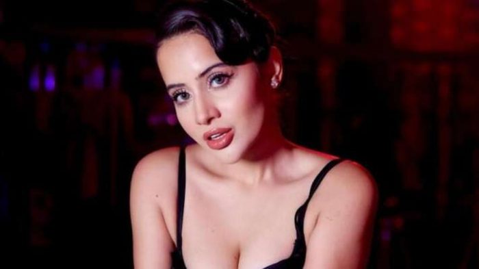 Uorfi Javed denies being detained in Dubai for wearing revealing clothes: Here is what happened