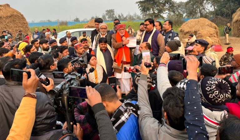 Bihar: Union Minister Ashwini Choubey denies that his convoy was attacked by protestors at power plant site in Buxar, says stones pelted against Nitish Kumar