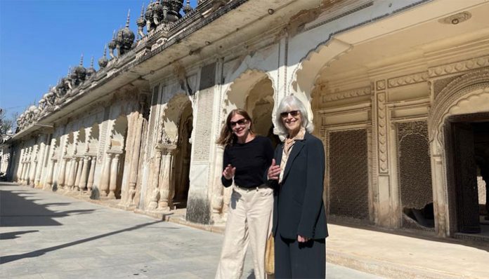 Paigah Tombs