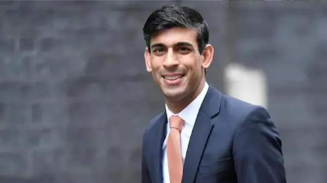 Rishi Sunak protests