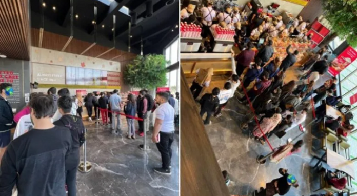 Bankrupt Pakistan lines up at Tim Horton for Rs 650 worth of coffee cup, gives record breaking opening to the Canadian franchise