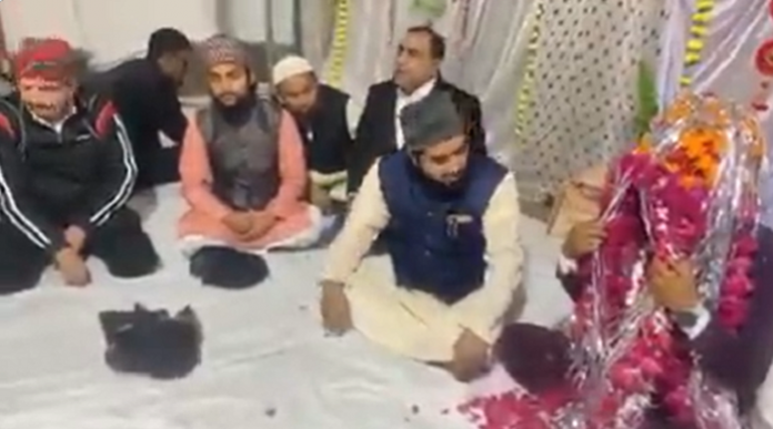 Madhya Pradesh: Islamic cleric refuses to read Nikahnama complaining that groom's family conducted 'DJ wali Baraat' and danced in it