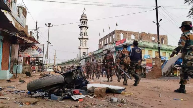 Muslims object to bhajan and aartis in Mandir while Azan blares on mosque loudspeakers: Hindus in Palamu say the violence was pre-planned – Ground report