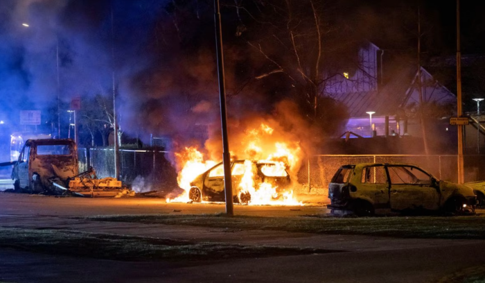 Sweden: As migrant influx fuels gang wars and street crime, one-fifth of the population now wants the right to bear arms