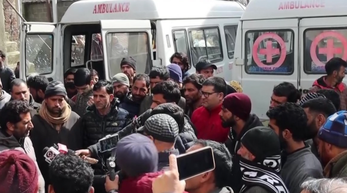 Jammu and Kashmir: A family of 5, including 3 children, found dead in Kupwara