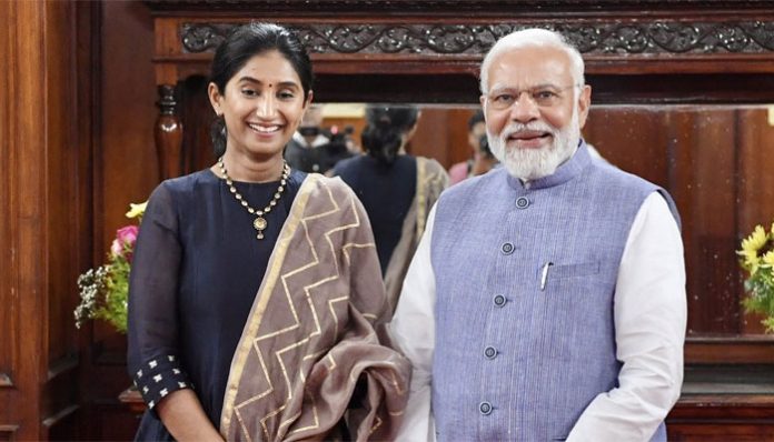 Aiyyo Shraddha met PM Modi