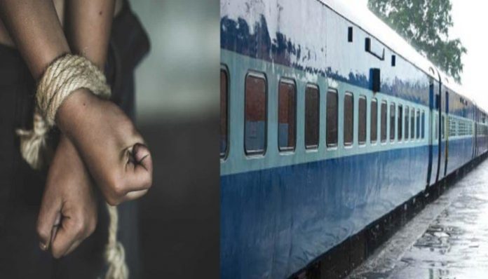 After holding the victims captive in his home for two days, the kidnapper, Azhar Shaikh, also demanded a ransom of Rs. 50,000 from their families.