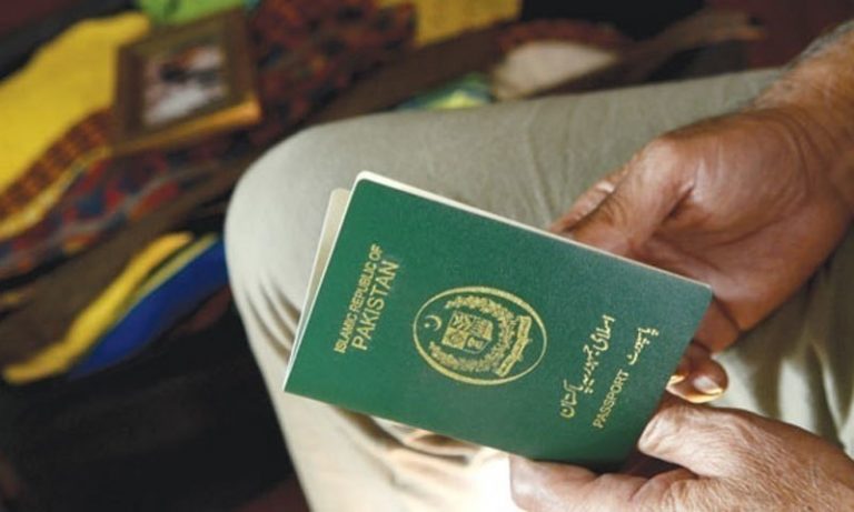 UAE not to renew visas of Pakistanis depriving their children of education