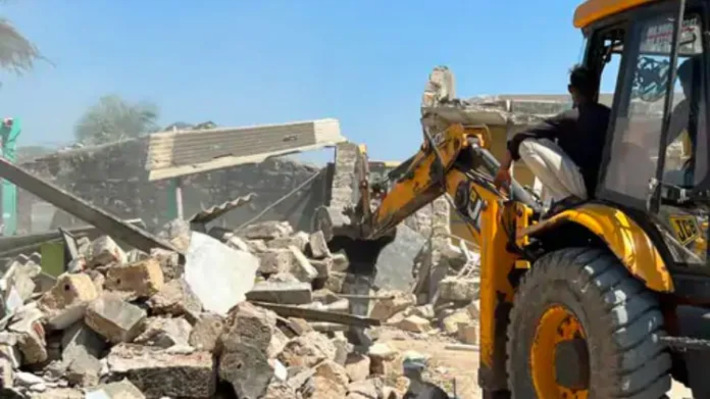 Gujarat: Dwarka administration demolishes illegal encroachments including 7 mazars