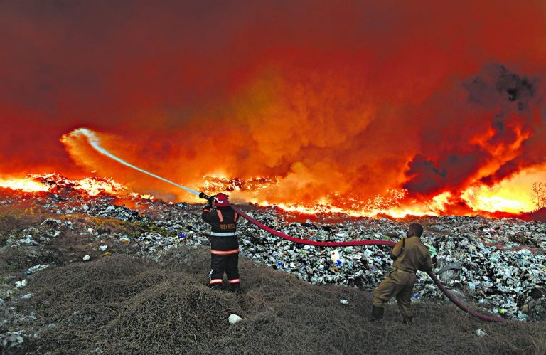 Kerala: BJP alleges corruption by LDF and Congress behind the Kochi landfill fire, calls for CBI investigation