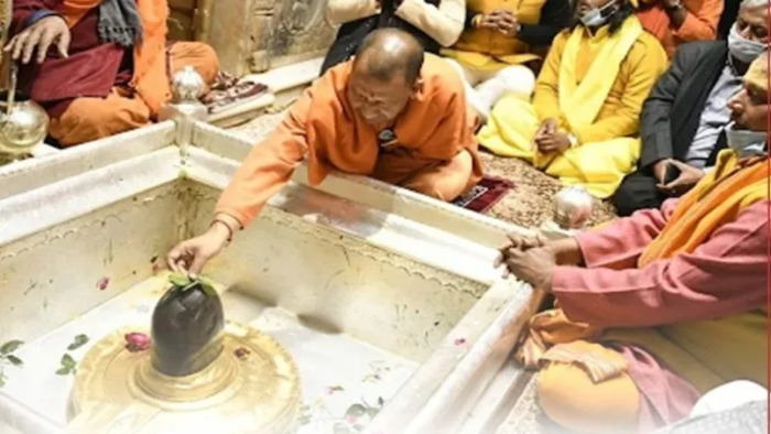 UP CM Yogi Adityanath becomes the first chief minister to visit Kashi Vishwanath Temple over 100 times