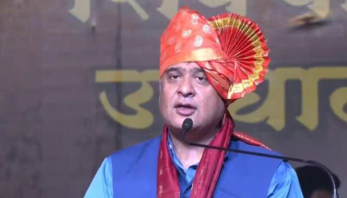 Assam Chief Minister addressing crowd on the occasion of 'Shiva Charithe' in Karnataka.
