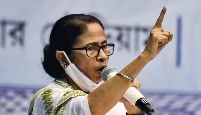Bombay High Court dismisses appeal filed by West Bengal CM Mamata Banerjee in disrespect to the national anthem case