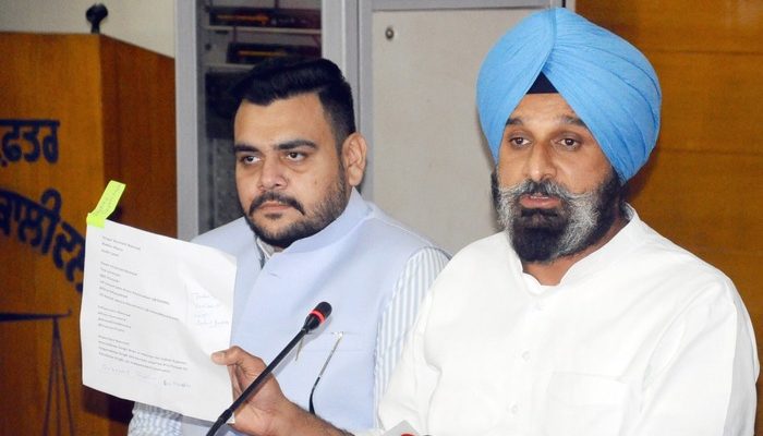 Shirmomani Akali Dal alleges Rs 200 crore liquor scam by AAP govt in Punjab, says Manish Sisodia is the architect