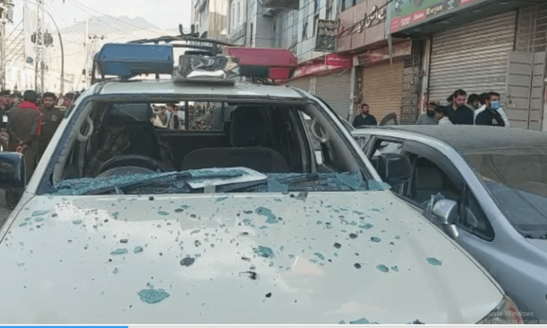 Pakistan: Deadly blast hits a police van in Quetta; 4 dead and several others injured
