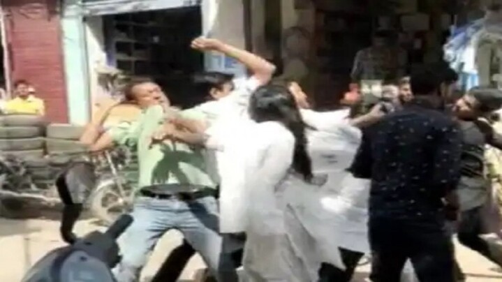 Bihar: Two groups clash after Friday namaz during Ramzan in Muzaffarpur, 7 injured