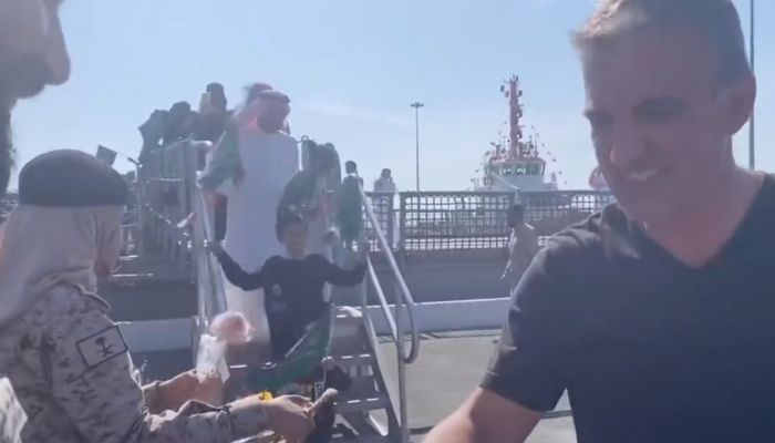Saudi Arabia starts civilian evacuation from Sudan, announces safe arrival of own citizens and others including Indians at Jeddah port, USA says it can’t evacuate