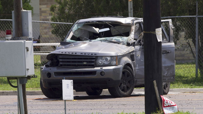US: Car runs over a crowd of migrants in Texas, 8 killed and 11 injured