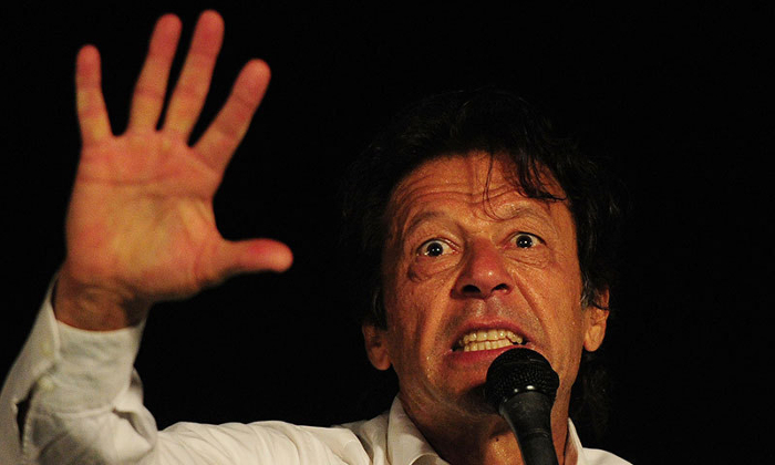 Imran Khan goes on a hysterical rant, says there is a ‘London plan’ to destroy PTI and send him behind bars