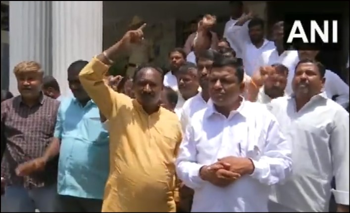 ‘We gave our 75% vote,’ Banjara community protests after their leader is not given ministerial post in Siddaramaiah cabinet
