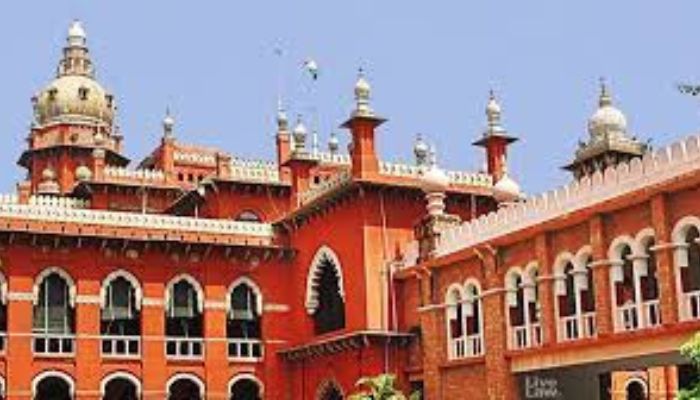Classic case of unlawfully occupying temple property to earn profits: Madras High Court upholds order of eviction from temple land
