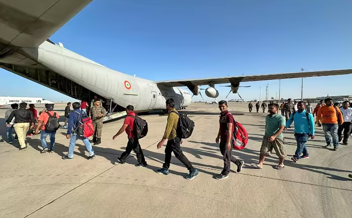 Read more about the article 18th batch of Indian evacuees depart Port Sudan for Jeddah