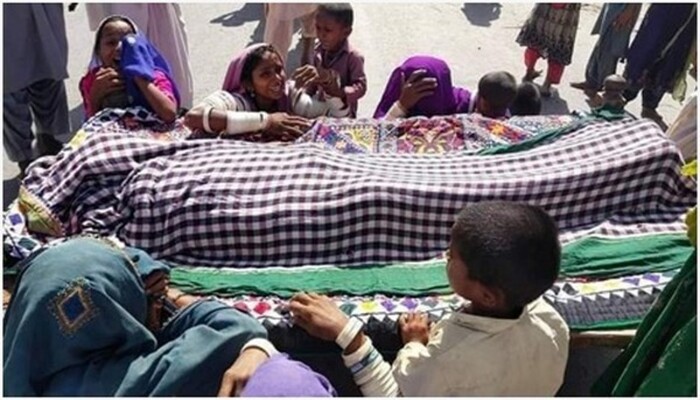 Pakistan: Hindu man beheaded by a Muslim mob in the middle of the night for protesting against the eve-teasing of his daughter