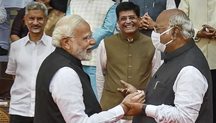 Congress claims BJP leadership is planning assassination of party president Mallikarjun Kharge and his family to derail Congress campaign in Karnataka