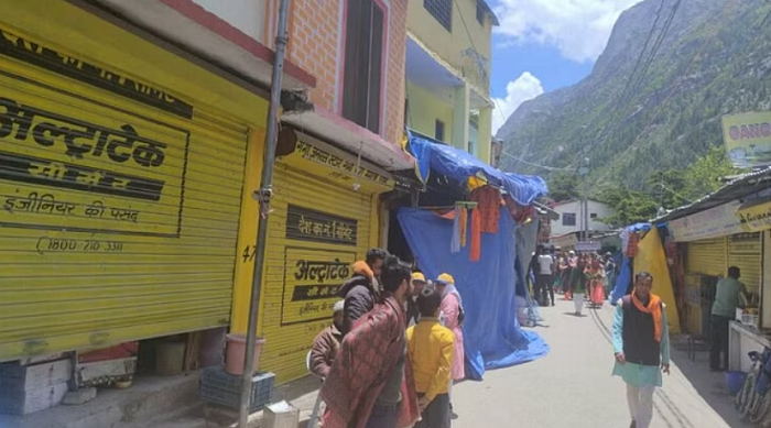 Purola Love Jihad: Police start police verification of ‘outsiders’, tensions extend to Gangotri, several shops remain shut