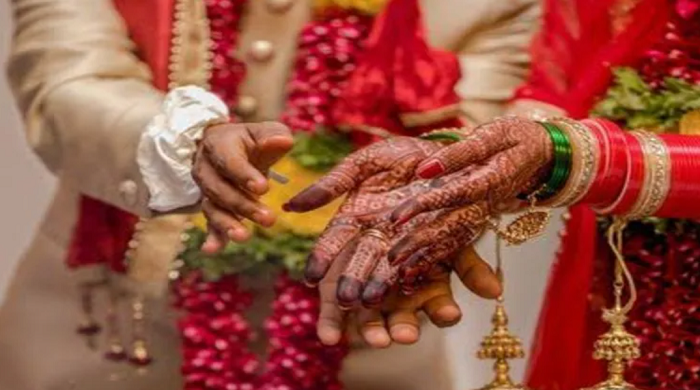Junagadh: Hindu organizations get a minor Love Jihad victim married after she became 18 years old, say Hindu society stands by their daughters