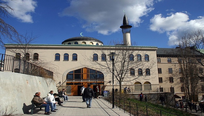 Sweden: Police grant permission to burn the Quran outside a mosque in Stockholm ahead of Eid after court overturns ban on such protests. Details