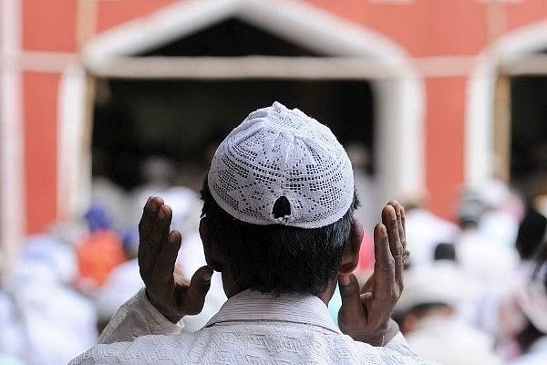 Hindu and Jain boys brainwashed to accept Islam through video game Fortnite: The modus operandi and the lessons that parents need to learn