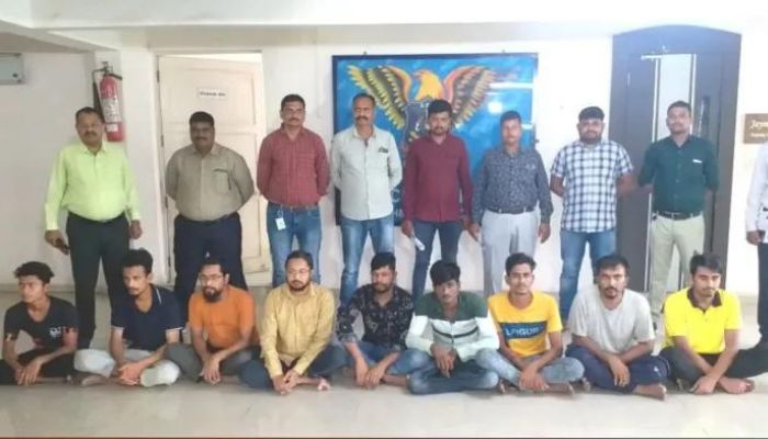 Gujarat: 13 illegal Bangladeshi immigrants arrested in Ahmedabad; 18 others were arrested a fortnight ago