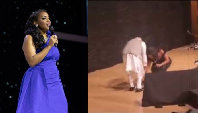 American singer Mary Millben touches the feet of PM Modi, sings the Indian national anthem. Watch