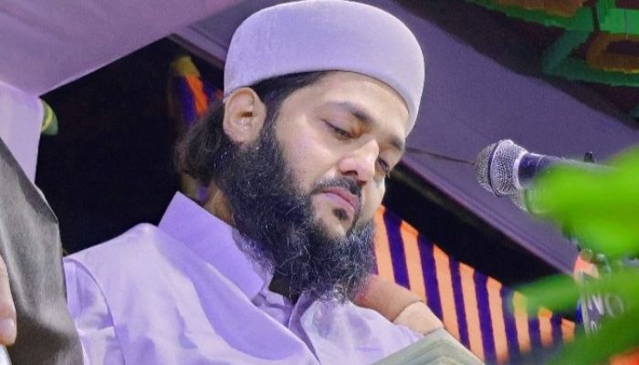 Meet Enayetullah Abbasi: Bangladeshi Islamist cleric, who wants to kill Ahmadiyyas, occupy lands of Hindus, invade India, now spreading radicalism in UK