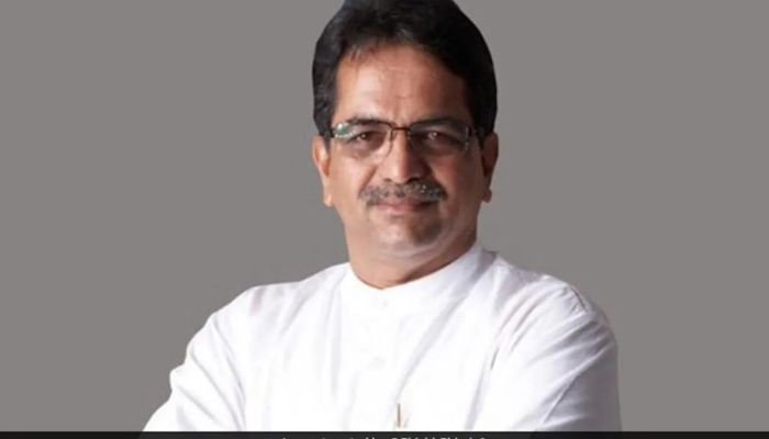 Setback for Uddhav Thackeray as Shiv Sena leader and ex-MLA Shishir Shinde resigns, had dug cricket pitch to stop Indo-Pak match in 1991